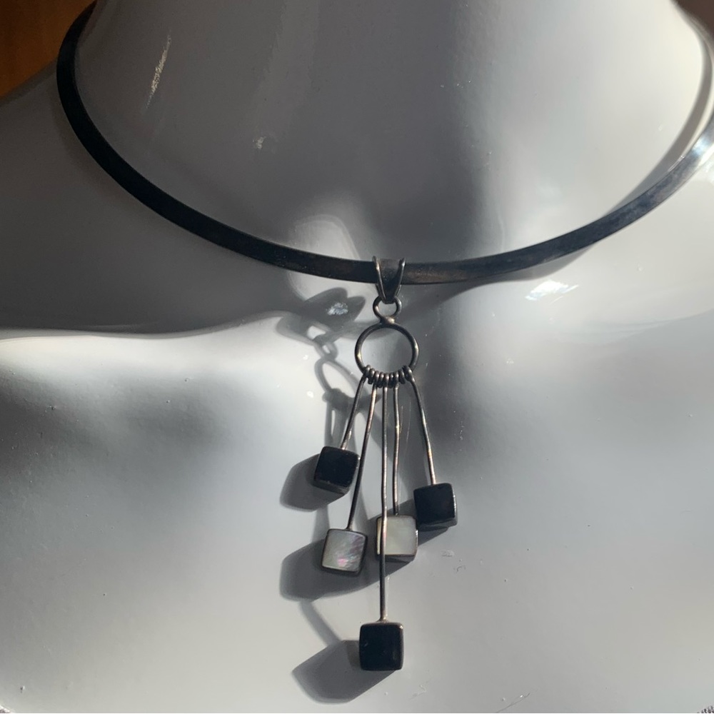 neck cuff w/modernist cubes pendant